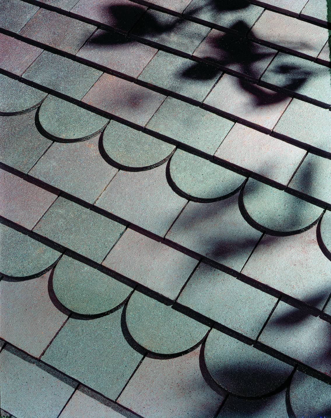 Dreadnought Dark Heather tiles with fish scale ornamental tiles