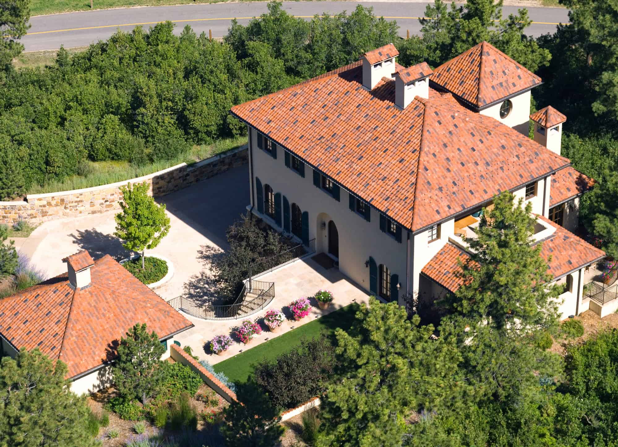 Pottelberg 451 Clay Pantile – Estate Entrance Roofing