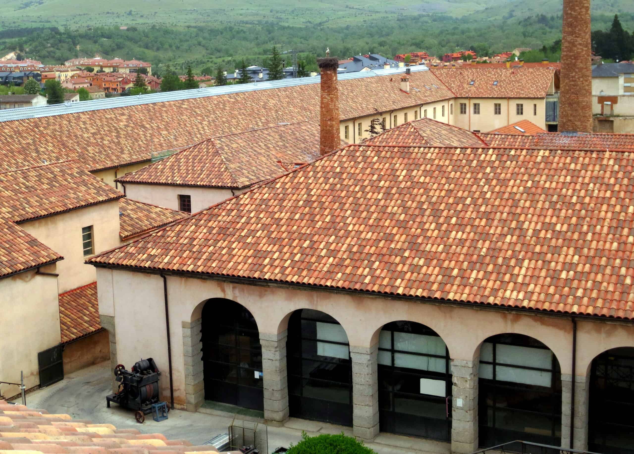 Verea Mission Pan & Cover – Jacobea Blend Clay Roof Tiles