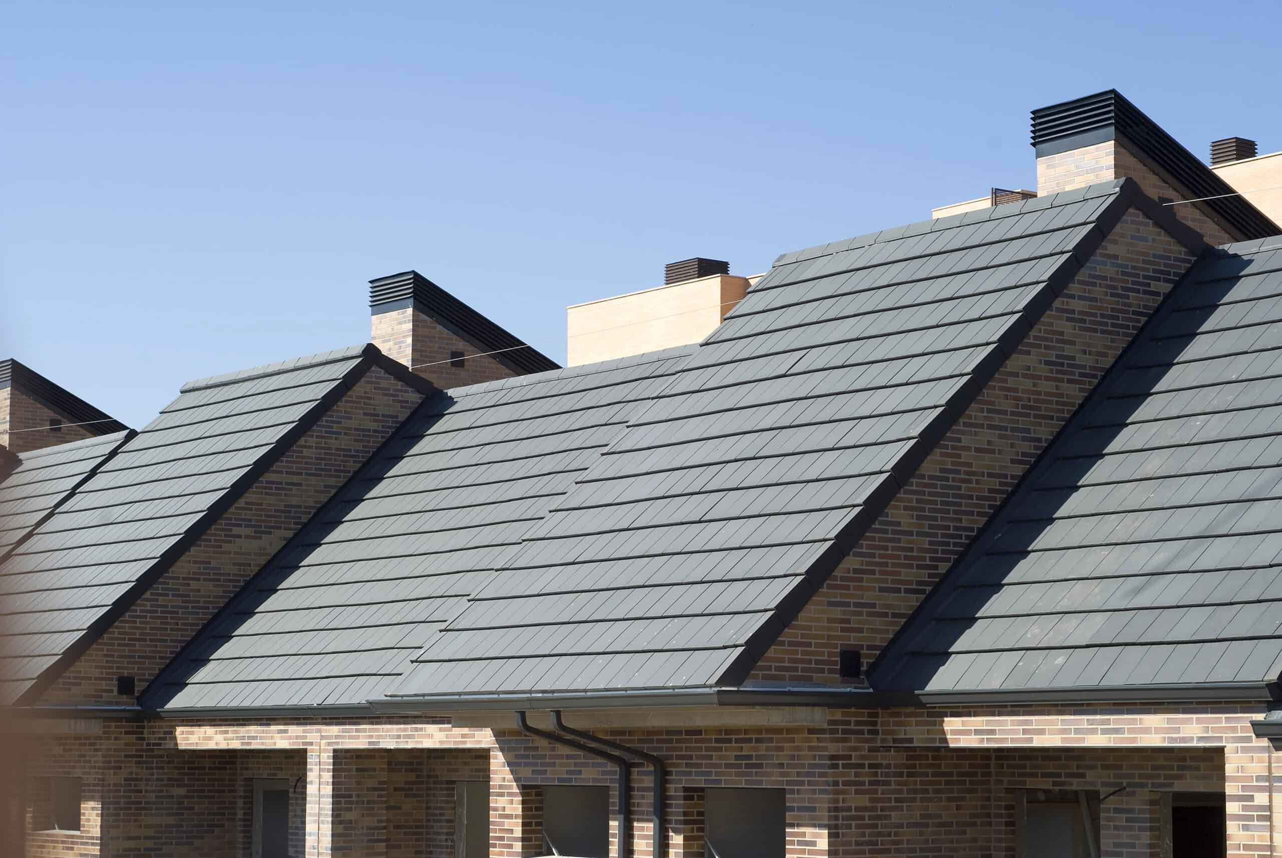 Plana Flat Roof Tiles in Ebony Grey